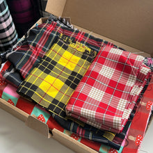 Load image into Gallery viewer, Fabric Remnant Box Bundles