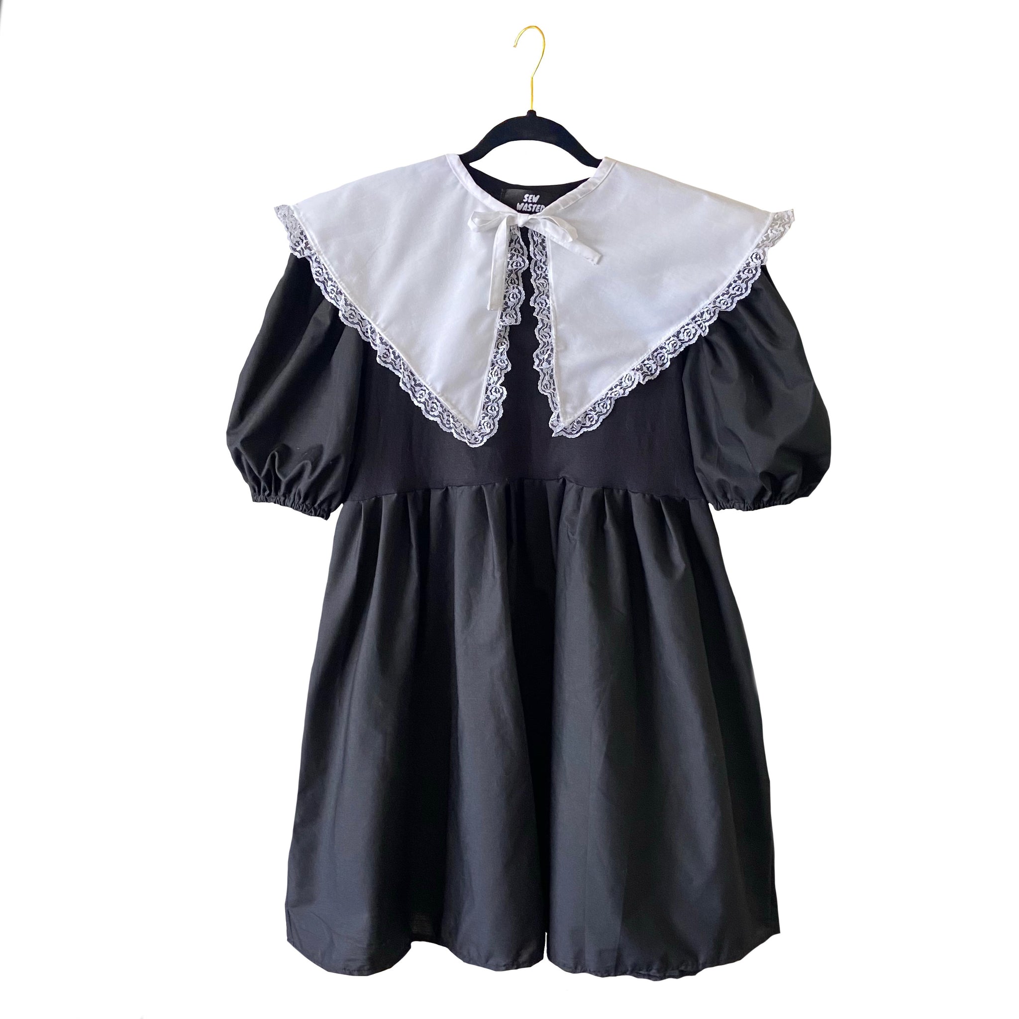 Oversized Detachable Collar Babydoll Dress Oversized Detachable Collar Babydoll Dress